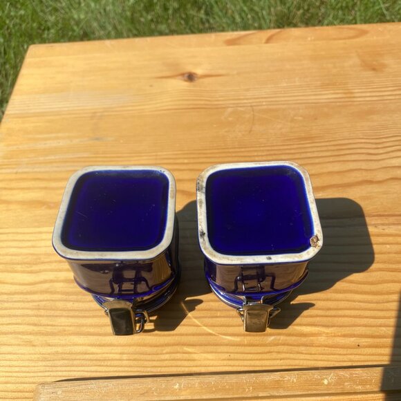 101 (VHD) Vintage. Colbalt Blue. Ceramic Apothecary Canisters. Pair. Rare Find. - Picture 3 of 7